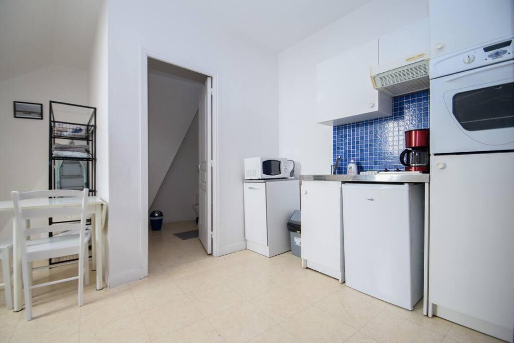 Studio 2 Pers Au Dernier Etage Vue Mer Канкал Екстериор снимка